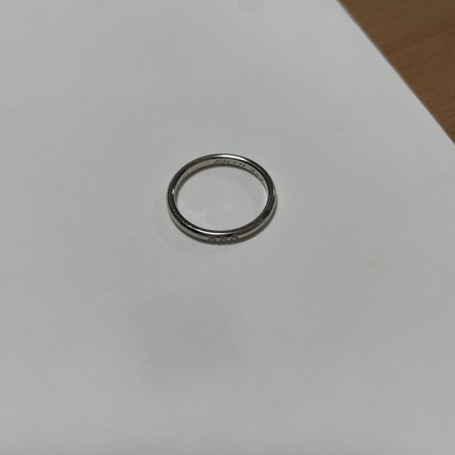 【銀座ダイヤモンドシライシの口コミ】 ・950のプラチナを使っている。
・値段が破格で手の届きやすい値段だった…