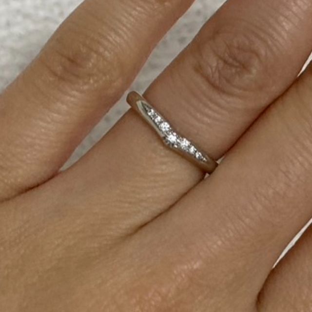 【銀座ダイヤモンドシライシの口コミ】 デザインが1番のお気に入りで、かつ凸が少ないので普段着用していても気に…