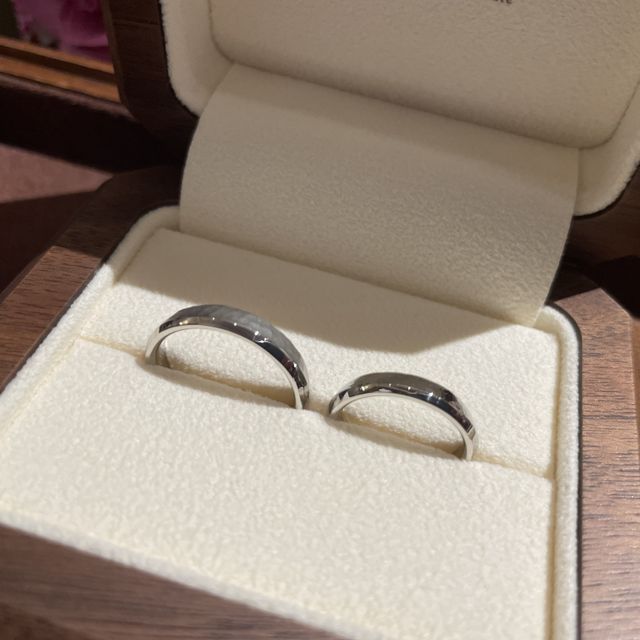 【TANZO.(鍛造指輪)の口コミ】 自分の好きなデザイン、太さ、色味を選択することが出来、満足のいく1本と…