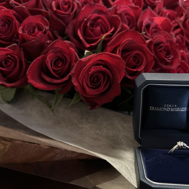 【銀座ダイヤモンドシライシの口コミ】 ダイヤモンドとデザインを選ぶことができるため、自分の好みに合った指輪…