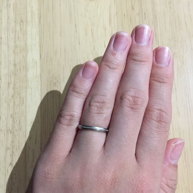 【ヴァンドーム青山(VENDOME AOYAMA)の口コミ】 シンプルなデザインで、ダイヤは付いていなくてもよいと思っていました。…