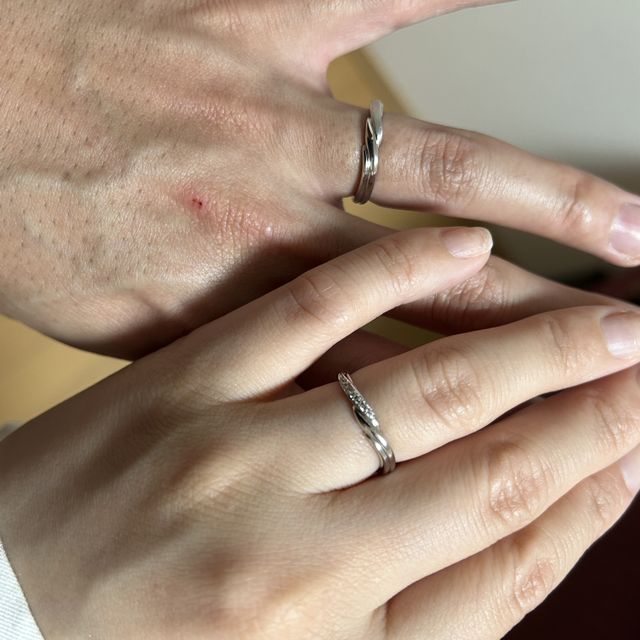 【銀座ダイヤモンドシライシの口コミ】 ナノコート加工がおしゃれで気に入りました。ダイヤモンドもちょうど良い…