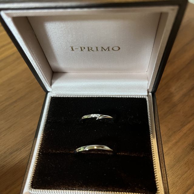 【アイプリモ(I-PRIMO)の口コミ】 プラチナの指輪なのでお風呂も大丈夫。着け心地が良く、手を握ったときの…