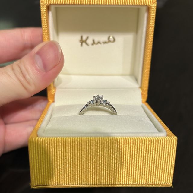 【ケイウノ ブライダル(K.UNO BRIDAL)の口コミ】 ストレートタイプのブループーロがとても可愛かったのですが、デザインが…