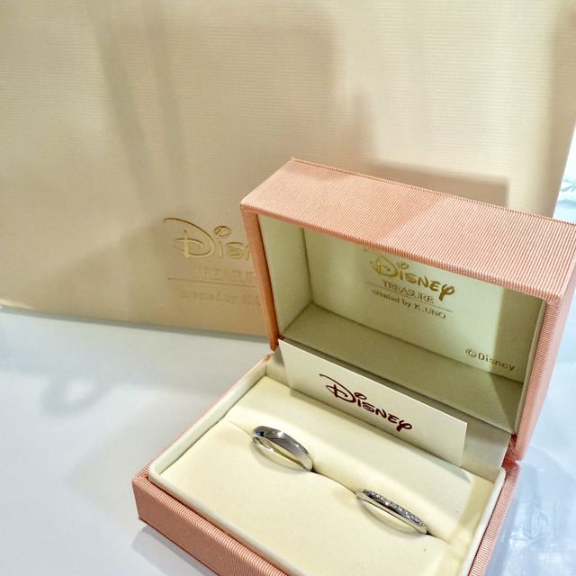 【ケイウノ ブライダル(K.UNO BRIDAL)の口コミ】 デザインが珍しく本当に気に入りました。シンプルさも楽しむこともでき、…