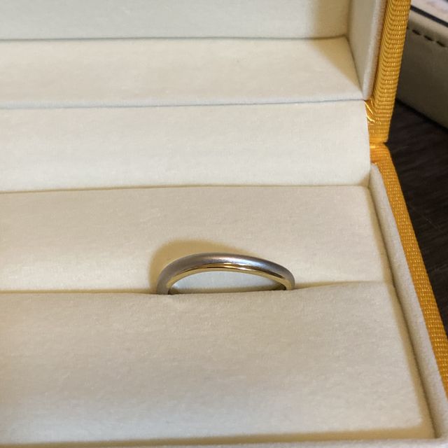 【ケイウノ ブライダル(K.UNO BRIDAL)の口コミ】 結婚指輪は一生の思い出になるものだと思います。
2人で全く同じデザイン…