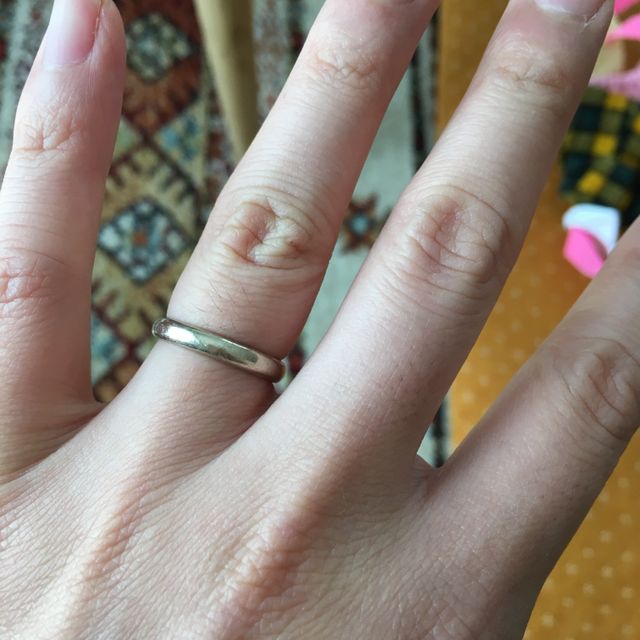 【ENUOVE(イノーヴェ)の口コミ】 店員の方にオススメされたマットテイストなゴールドのリングに一目惚れし…