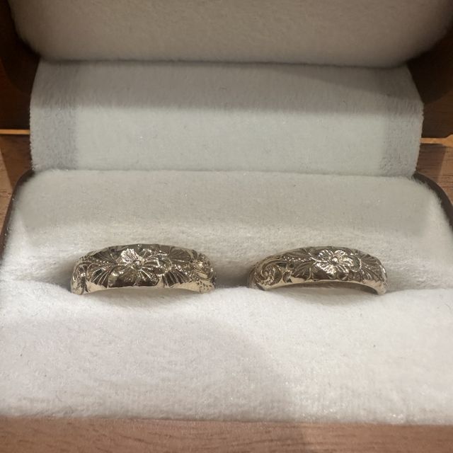 【PUAALLY(プアアリ)の口コミ】 他にはないデザインが好きで実際に見に行きました。彫りがすごく綺麗で、…