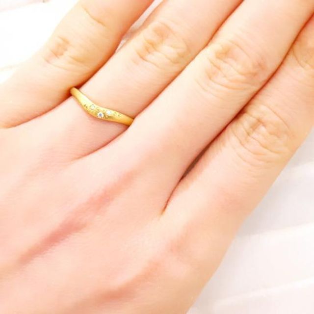 【FRAU KOBE JAPAN(フラウ コウベ ジャパン)の口コミ】 デザインがとてもおしゃれでつや消しなどもいままでに見たことがないくら…