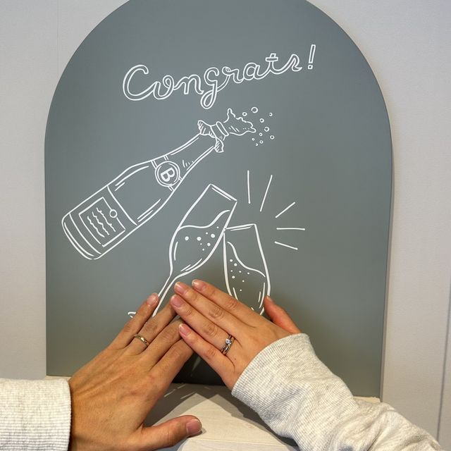 【ENUOVE(イノーヴェ)の口コミ】 日常でも付けて生活することを考え、シンプル目にしました。そして、着け…