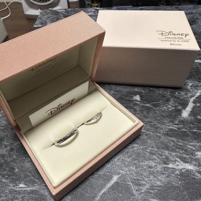 【ケイウノ ブライダル(K.UNO BRIDAL)の口コミ】 私達カップルはお互いディズニー好きで、アラジンの指輪を購入しました。…
