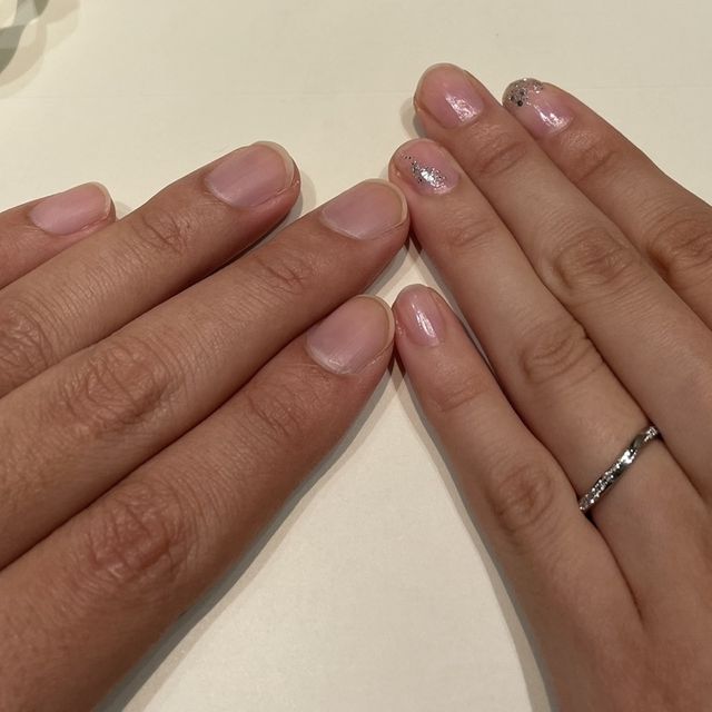 【アイプリモ(I-PRIMO)の口コミ】 デザインがウェーブで可愛さもありつつ大人っぽい雰囲気で決めました。仕…