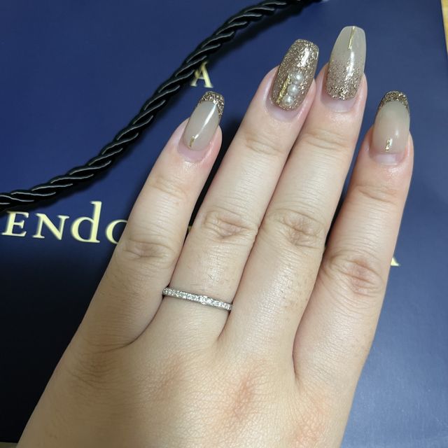 【ヴァンドーム青山(VENDOME AOYAMA)の口コミ】 地金部分も見えつつ、大きすぎず小さすぎないダイヤの存在感が好きです。…