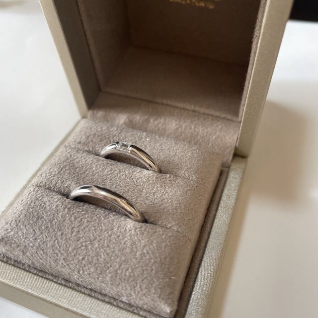 【和光ブライダルブティックギンザの口コミ】 アショカカットのダイヤモンドが入っており、和光さんでしか買えない特別…