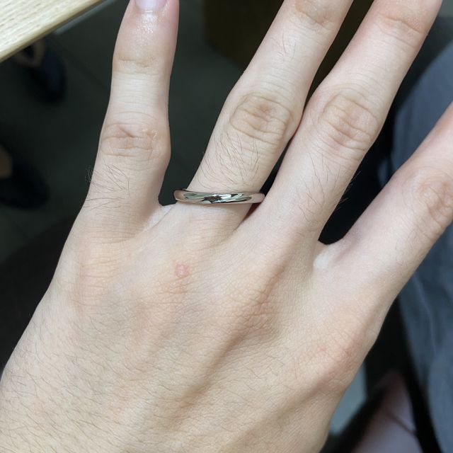 【出雲結(いずもゆい)の口コミ】 シンプルなデザインの指輪が多く、普段あまり指輪をつけない人でも、違和…