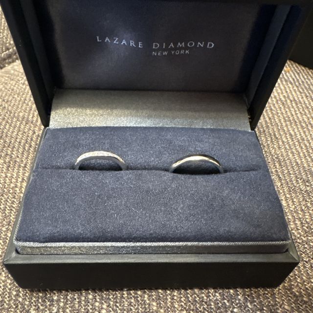 【ラザール ダイヤモンド(LAZARE DIAMOND)の口コミ】 前面エタニティと、ちょうど良いウェーブかげんがとてもかわいいです！
ウ…