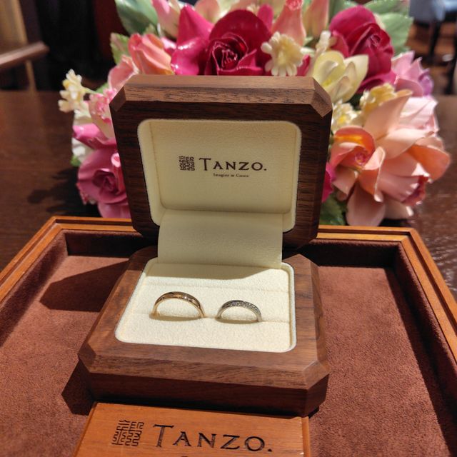 【TANZO.(鍛造指輪)の口コミ】 愛車の刻印がされています。
また鍛造製法で作られており、非常に耐久性が…