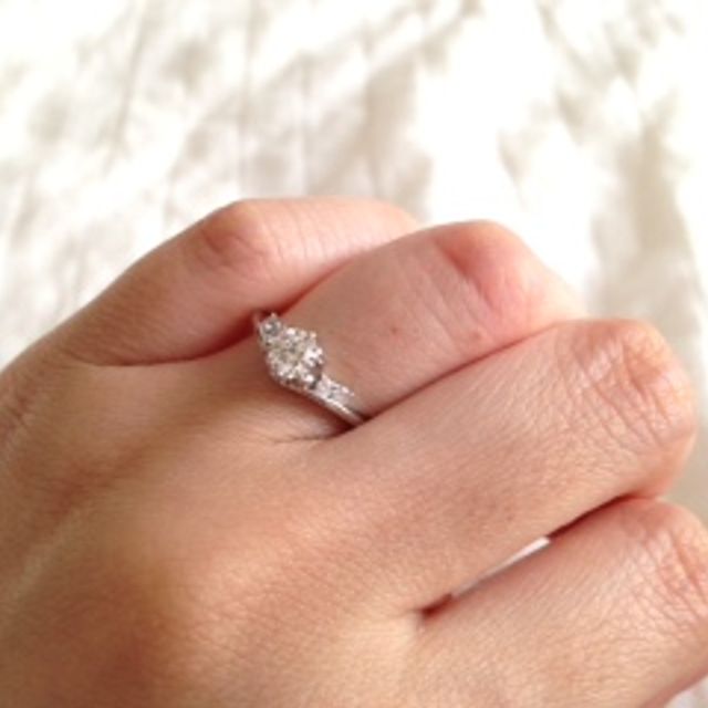 【アンジェリックフォセッテ(Angelique Fossette)の口コミ】 ティアラが好きで、ティアラにずっと憧れていました。そこで結婚の記念と…