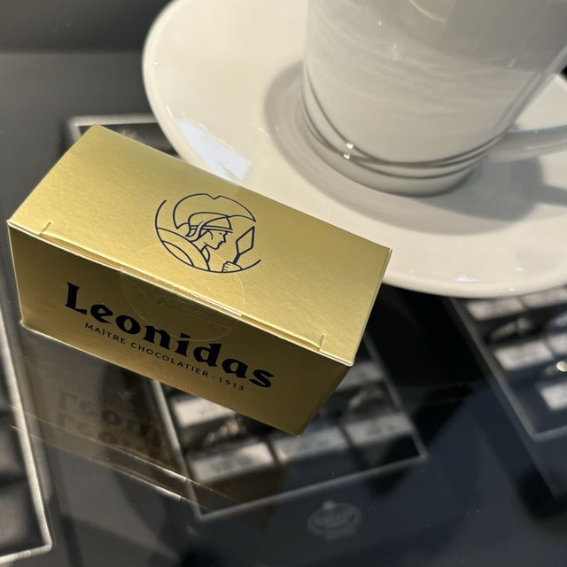 【エクセルコダイヤモンド(EXELCO DIAMOND)の口コミ】 とにかく、ダイヤモンドの輝きが素晴らしかったです。上から見た時に光を…