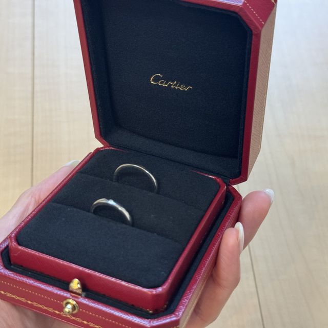 【カルティエ(Cartier)の口コミ】 夫婦でバレリーナにしました。夫はシンプルで飽きがこないデザイン、私は…