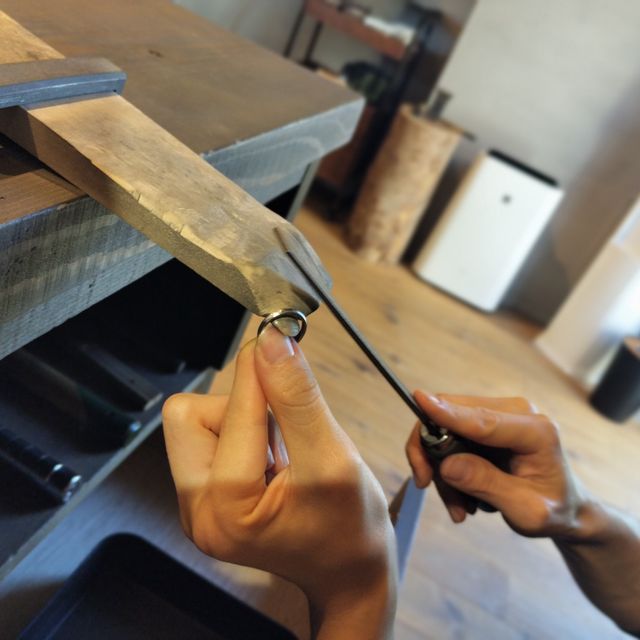 【鎌倉彫金工房の口コミ】 豊富なデザインの中から自分の好きなものを選ぶのがとっても楽しかったで…