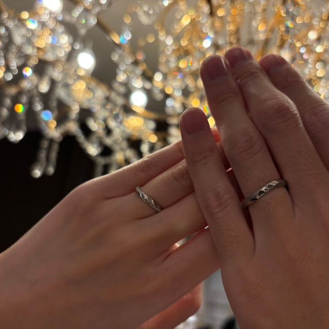 【TANZO.(鍛造指輪)の口コミ】 普段アクセサリーをつけないので、多少華やかさが欲しいと思っていました…