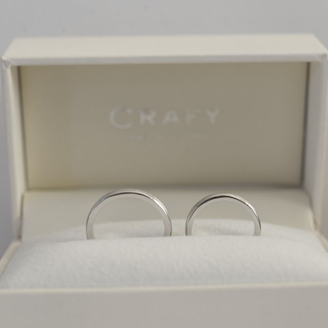 【CRAFY(クラフィ)の口コミ】 素材、デザイン、文字、石、すべて自分たちで決めることができ、迷うこと…