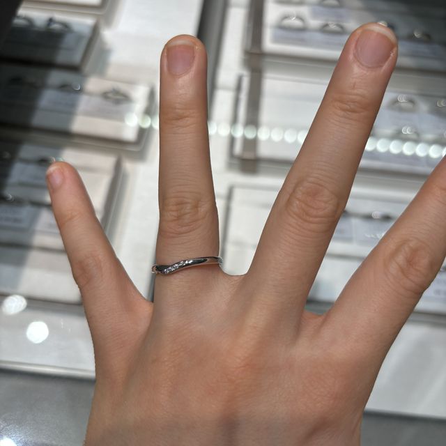 【アイプリモ(I-PRIMO)の口コミ】 担当の店員さんが、自分の好みについて色々質問してくださり、似合いそう…