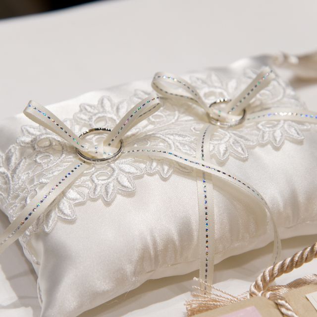 【PILOT BRIDAL(パイロットブライダル)の口コミ】 つけ心地がとてもよいところ。
また、デザインはダイヤが入っているものか…