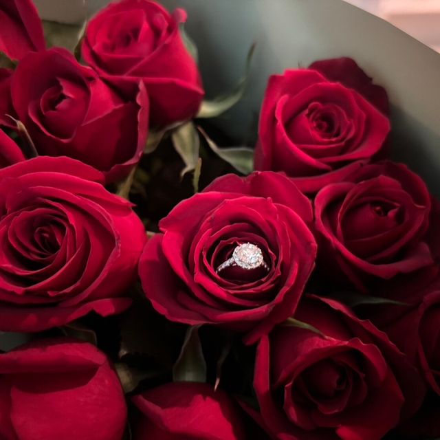 【ケイウノ ブライダル(K.UNO BRIDAL)の口コミ】 親から譲り受けたダイヤをデザイナーさんにフルオーダーで制作頂きました…