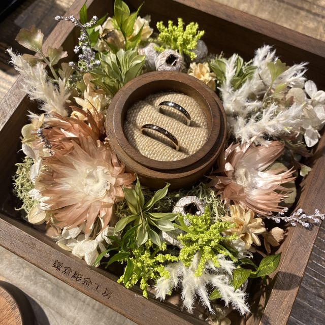 【鎌倉彫金工房の口コミ】 ふたりで話しながらどんなデザインにするか、素材選びからできるのがよか…