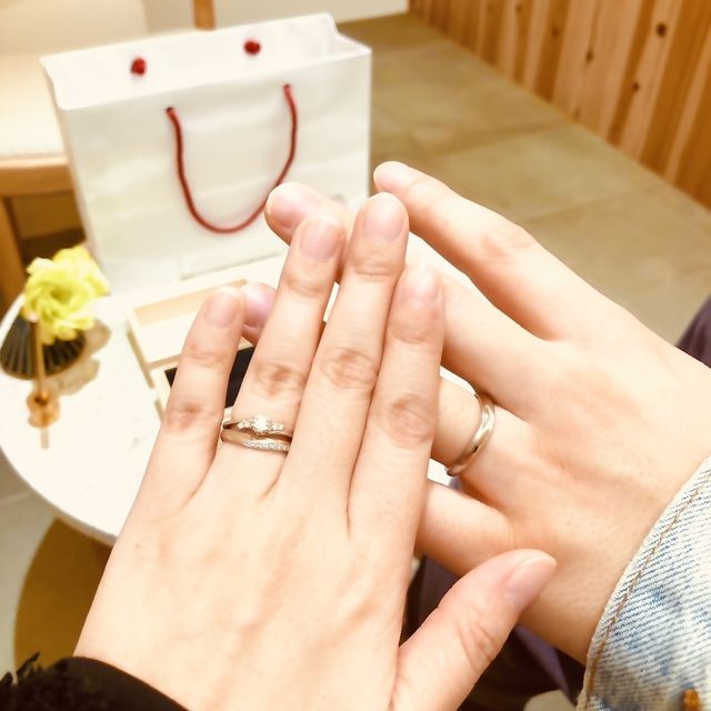 【出雲結(いずもゆい)の口コミ】 「縁結」というデザインの指輪を選びました。
コンセプトでもある「赤い糸…