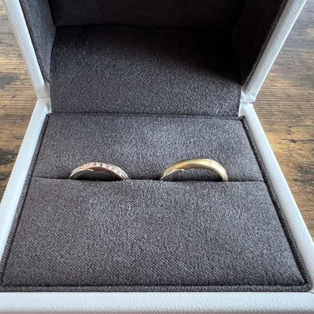 【Flavor(フレーバー)の口コミ】 指輪のデザインがシンプルかつ可愛くペア感もあってとても気に入っていま…