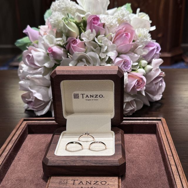 【TANZO.(鍛造指輪)の口コミ】 私たちのこだわりをしっかりと取り入れてくれた世界に1つだけの指輪。頭に…