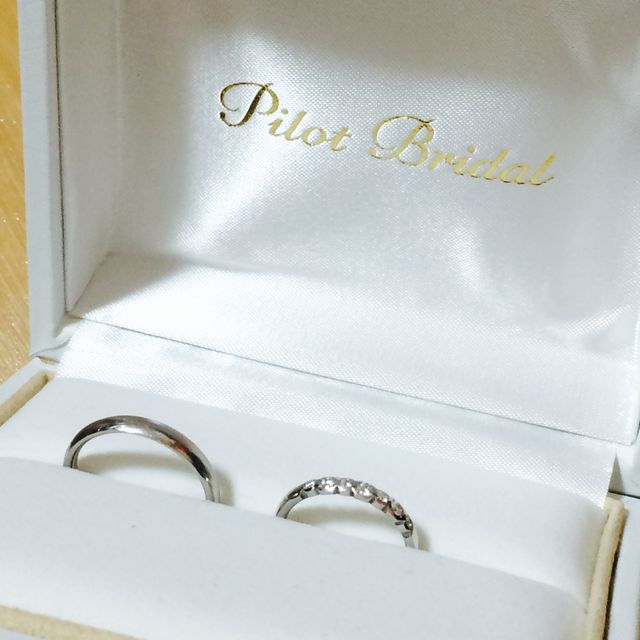 【PILOT BRIDAL(パイロットブライダル)の口コミ】 長く使うものなので、出来るだけ丈夫な鍛造製のもので出来たら石が入った…