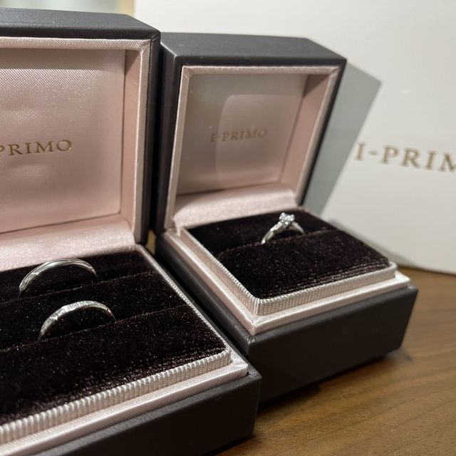 【アイプリモ(I-PRIMO)の口コミ】 ダイヤモンドが綺麗です！
日光の下でも、室内でも綺麗に光るところがとて…