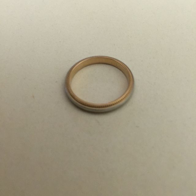 【アイプリモ(I-PRIMO)の口コミ】 仕事柄強度の高い指輪を探しており、鍛造加工のされているこの指輪を選び…