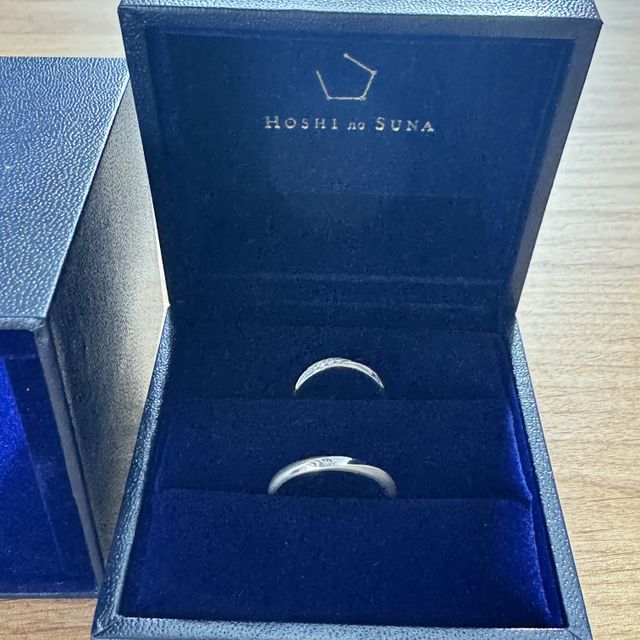 【HOSHI no SUNA 星の砂(ほしのすな)の口コミ】 デザインはシンプルで飽きがこないもの、かつ華やかさがあったのでこのデ…