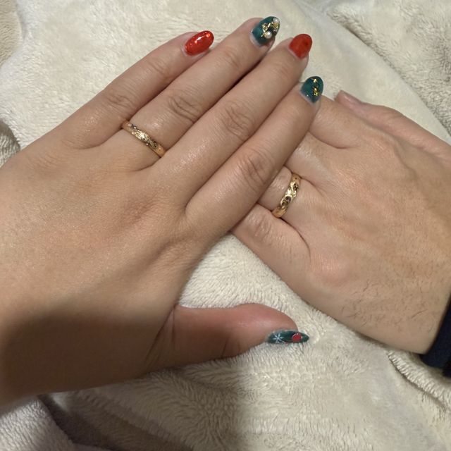 【ISLANDS(アイランズ)の口コミ】 ハワイアンジュエリーならではの繊細なデザインに目がいきました。
他とは…