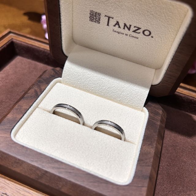 【TANZO.(鍛造指輪)の口コミ】 デザイン数が多くセミデザインでもカスタムで自分好みの指輪選びができま…