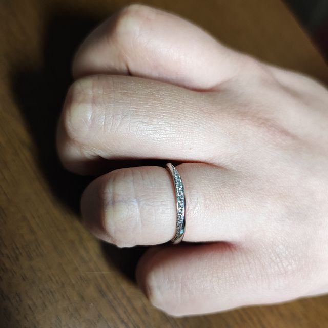 【銀座ダイヤモンドシライシの口コミ】 ダイヤモンドの輝きが他のお店とは違う気がします。説明を受けましたが、…