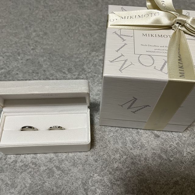 【MIKIMOTO(ミキモト)の口コミ】 シンプルですがミキモトらしい上品で清楚なデザインが気に入りました。ダ…