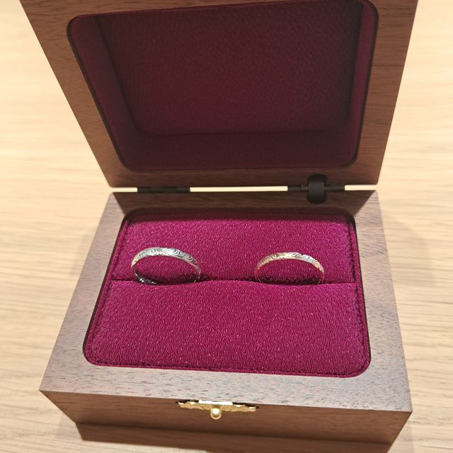 【MIORING(ミオリング)の口コミ】 他にはないデザインで付けた感じもとてもよく鏡で付けた自分をみた時にす…