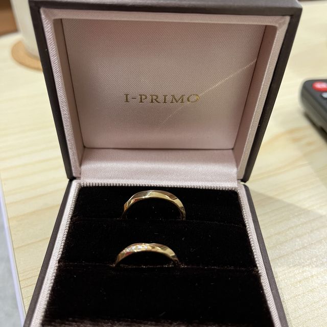 【アイプリモ(I-PRIMO)の口コミ】 デザインがとても素敵でストレートではなく少しウェーブがかかっているの…