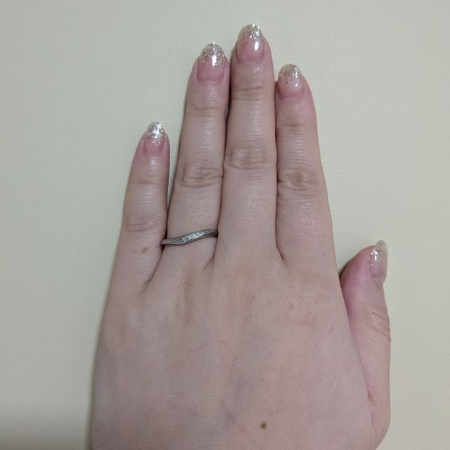 【CAFERING(カフェリング)の口コミ】 毎日つけていても家事を普段通りにこなせます。冠婚葬祭時などでも主張し…