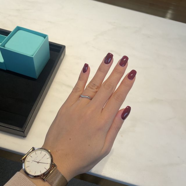 【ティファニー(Tiffany & Co.)の口コミ】 結婚指輪にもダイヤが欲しいと思っていたことと、シンプルなストレートで…