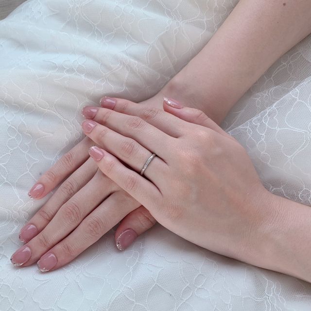 【銀座ダイヤモンドシライシの口コミ】 シンプルだけど、ダイヤモンドが一粒または数粒ついているデザインを探し…