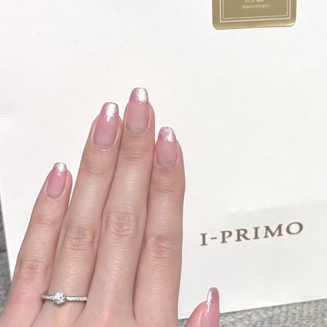 【アイプリモ(I-PRIMO)の口コミ】 デザインがとにかく可愛いです。初めて指輪を見に店舗へ行き、たくさんの…