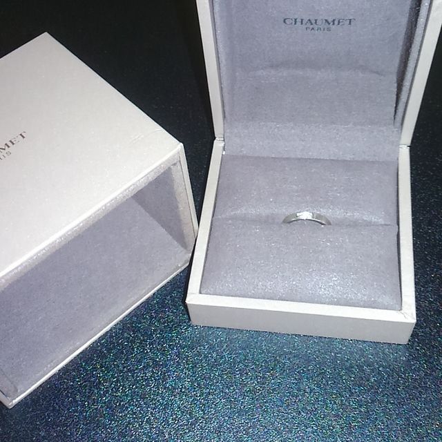 【ショーメ(CHAUMET)の口コミ】 百貨店に行って、いろいろなショップを見ましたが、シンプルながらも高級…