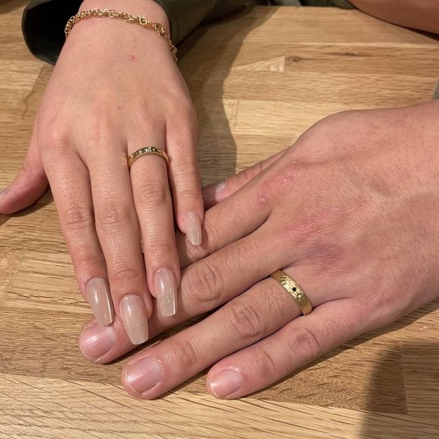 【COLANY(コラニー)の口コミ】 地元で素敵な指輪を探しており、色々見ていると自分たちがほしい指輪に出…